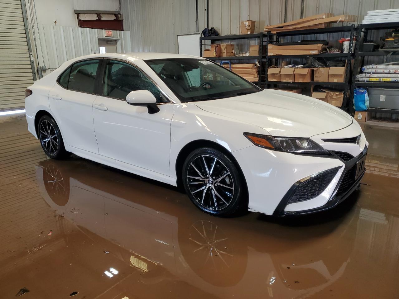 2021 TOYOTA CAMRY SE - Image 4