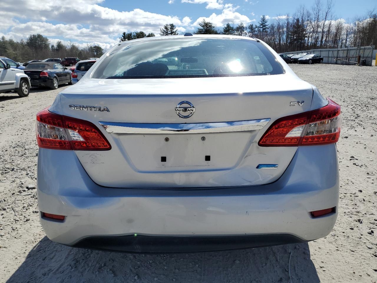 2013 NISSAN SENTRA S - Фото 6