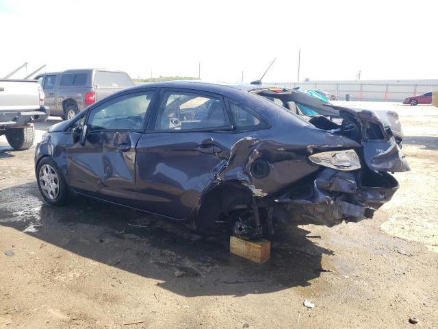 2013 Ford Fiesta Se - Image 2