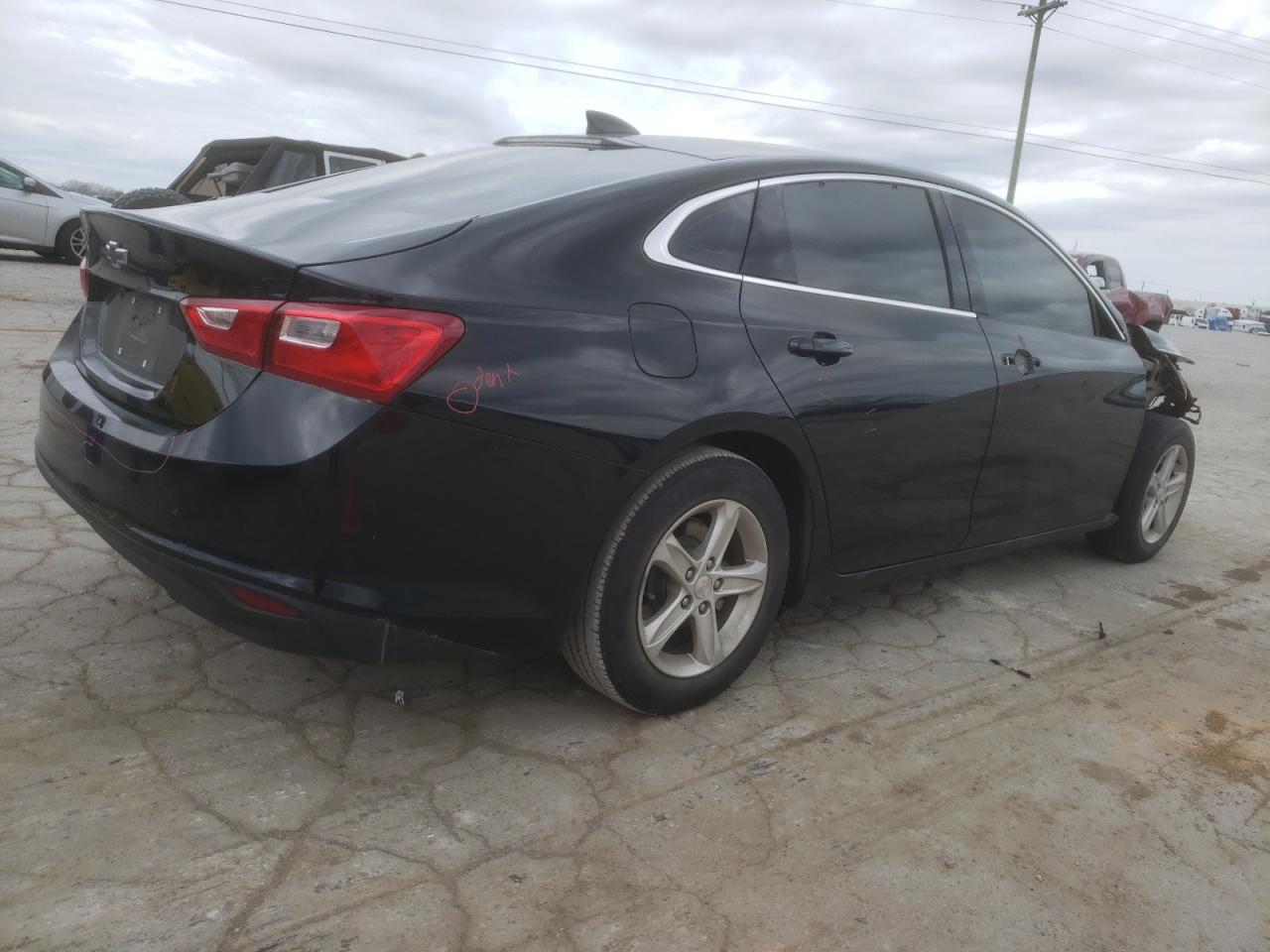 2019 CHEVROLET MALIBU LS - Фото 3