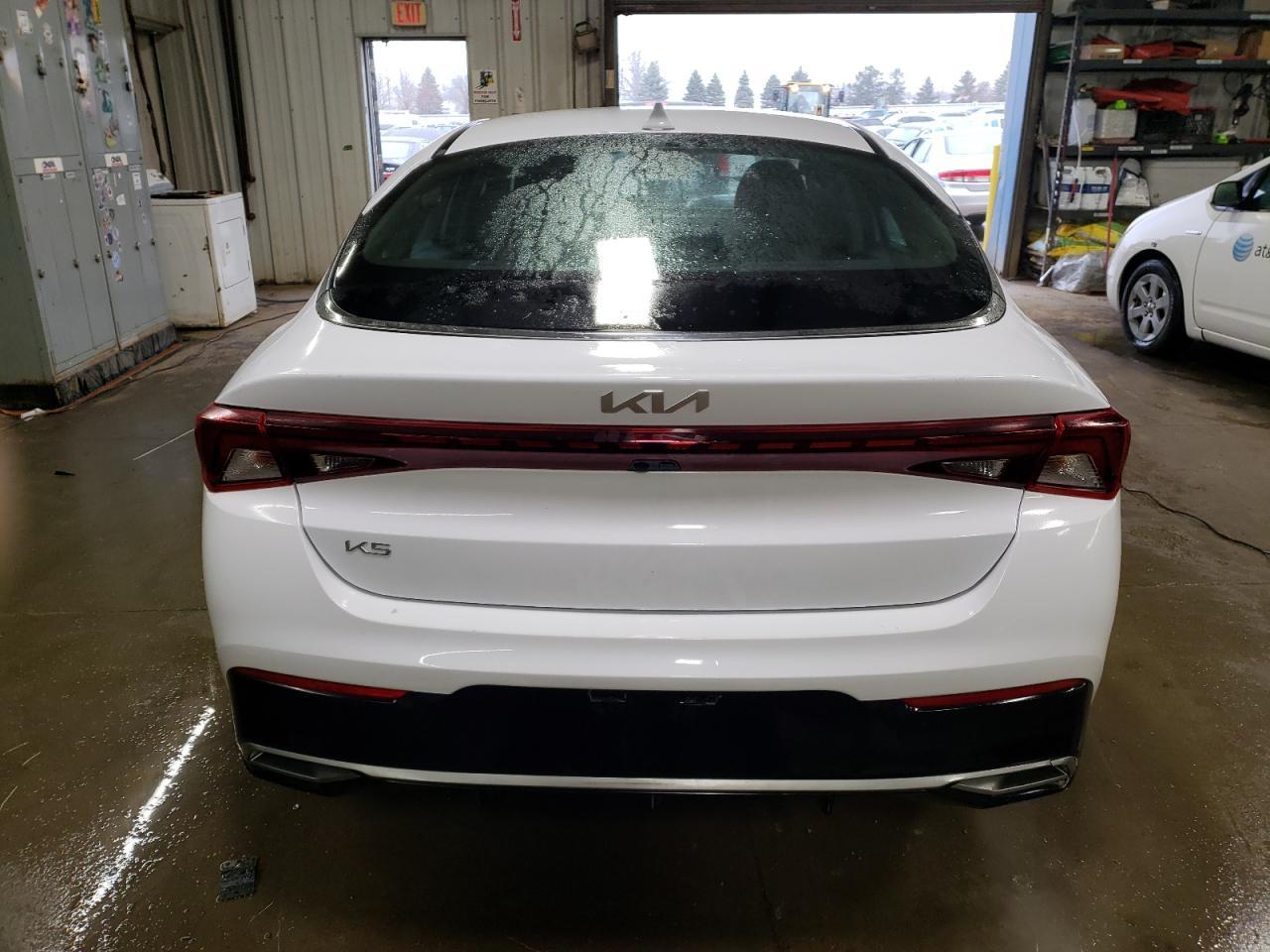 2023 KIA K5 LXS - Image 6
