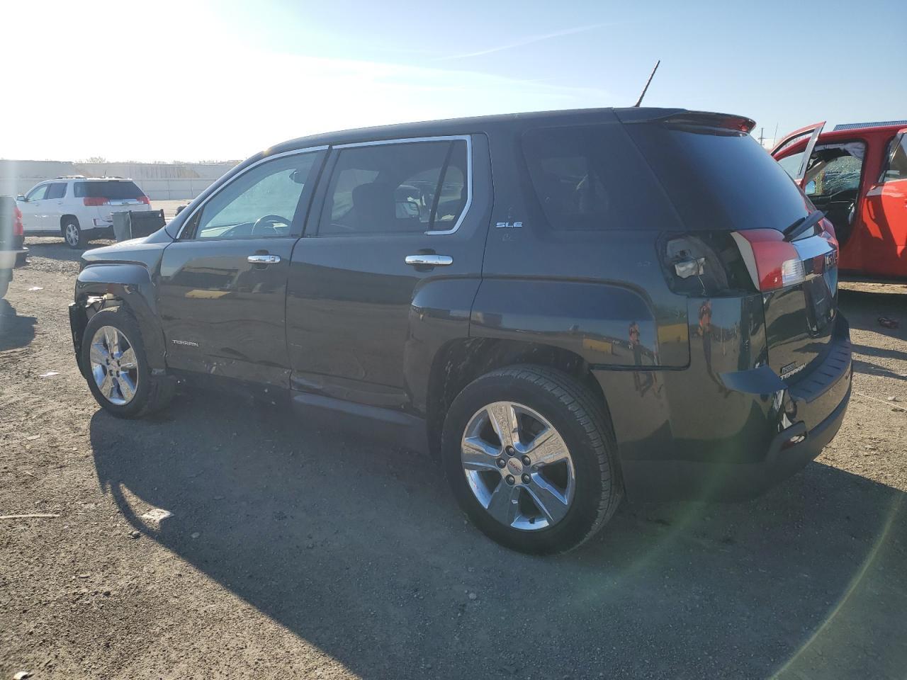 2014 GMC TERRAIN SL - Image 2