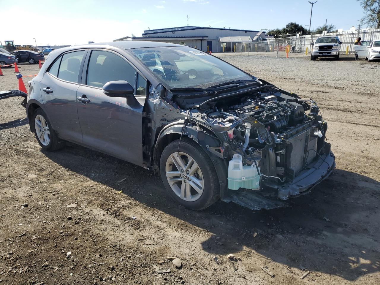 2022 TOYOTA COROLLA SE - Фото 4