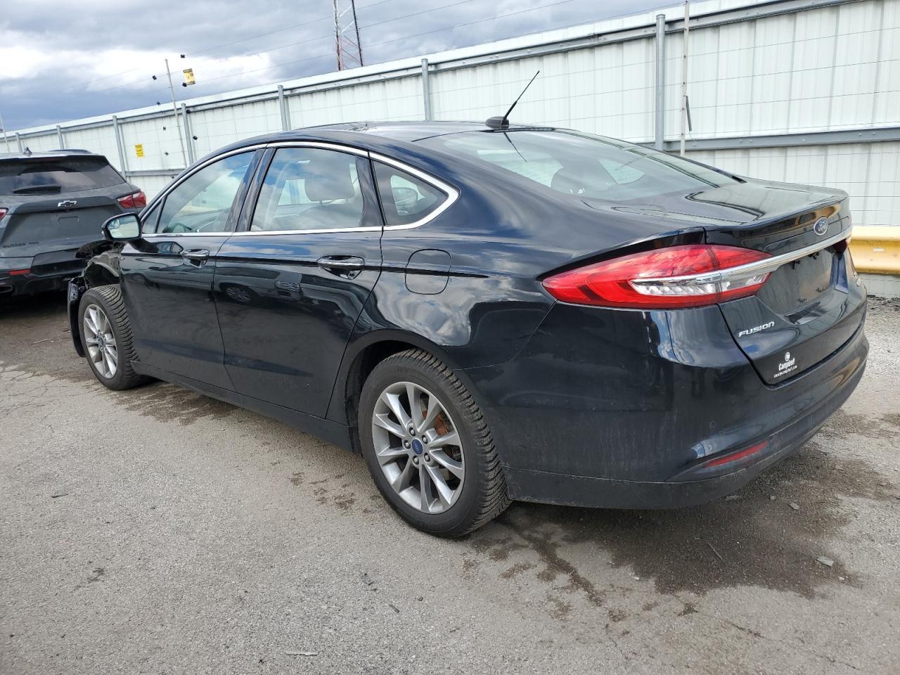 2017 FORD FUSION SE - Фото 2