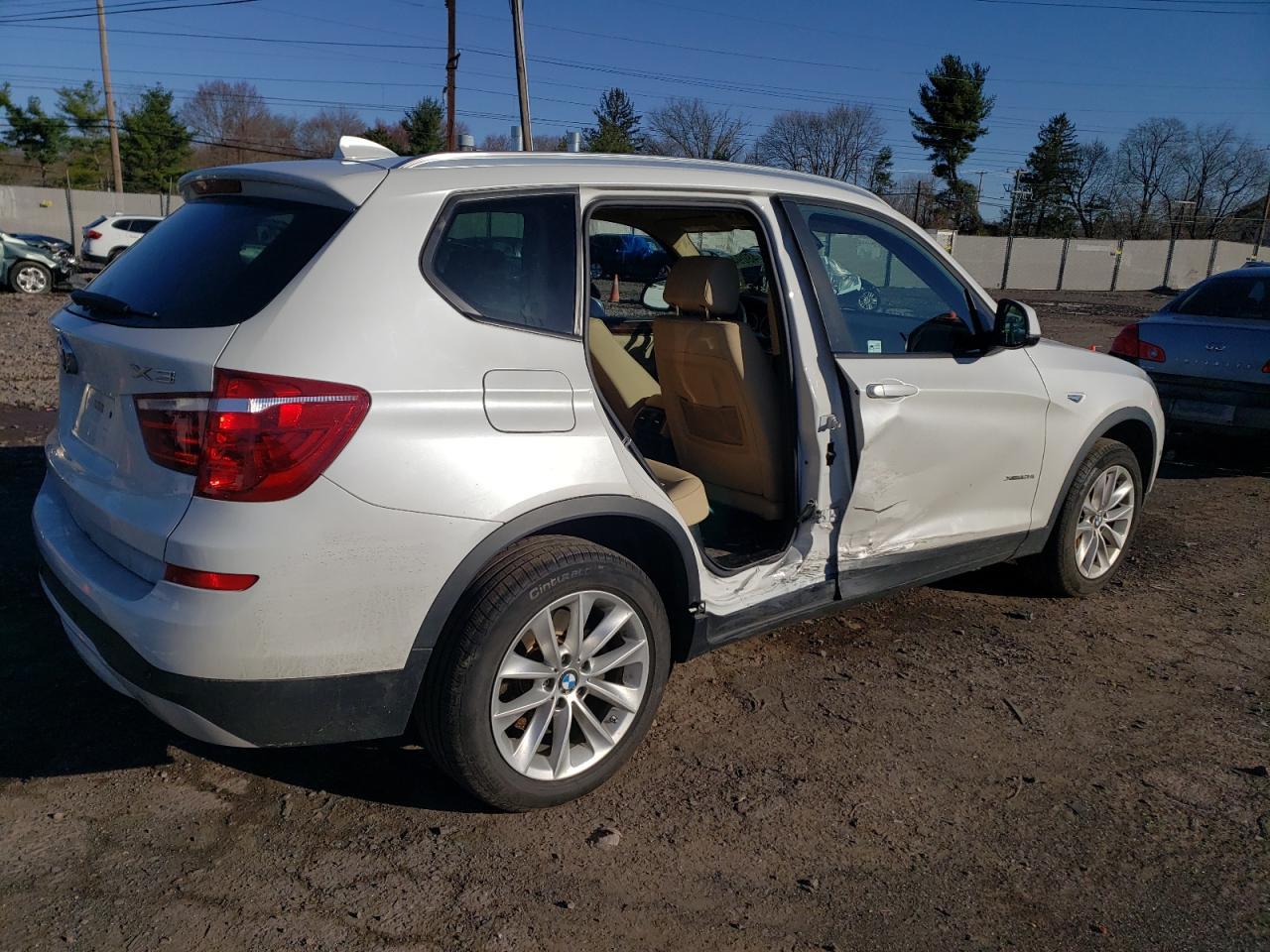 2016 BMW X3 XDRIVE2 - Фото 3