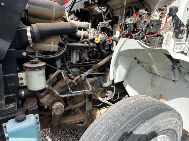 2012 International 4000 4400 - Image 7