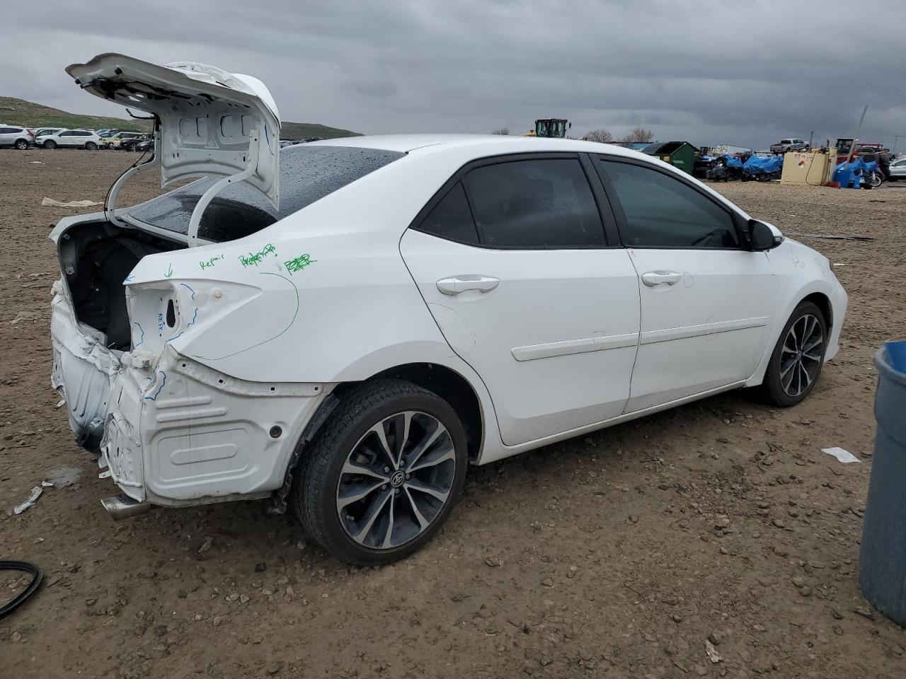 2018 TOYOTA COROLLA L - Image 3