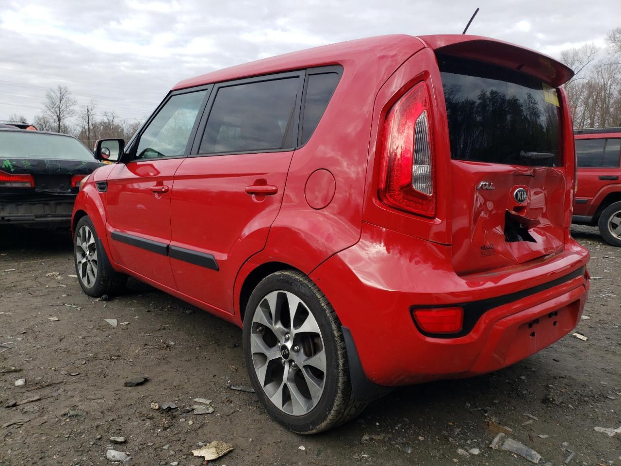2013 KIA SOUL + - Image 2