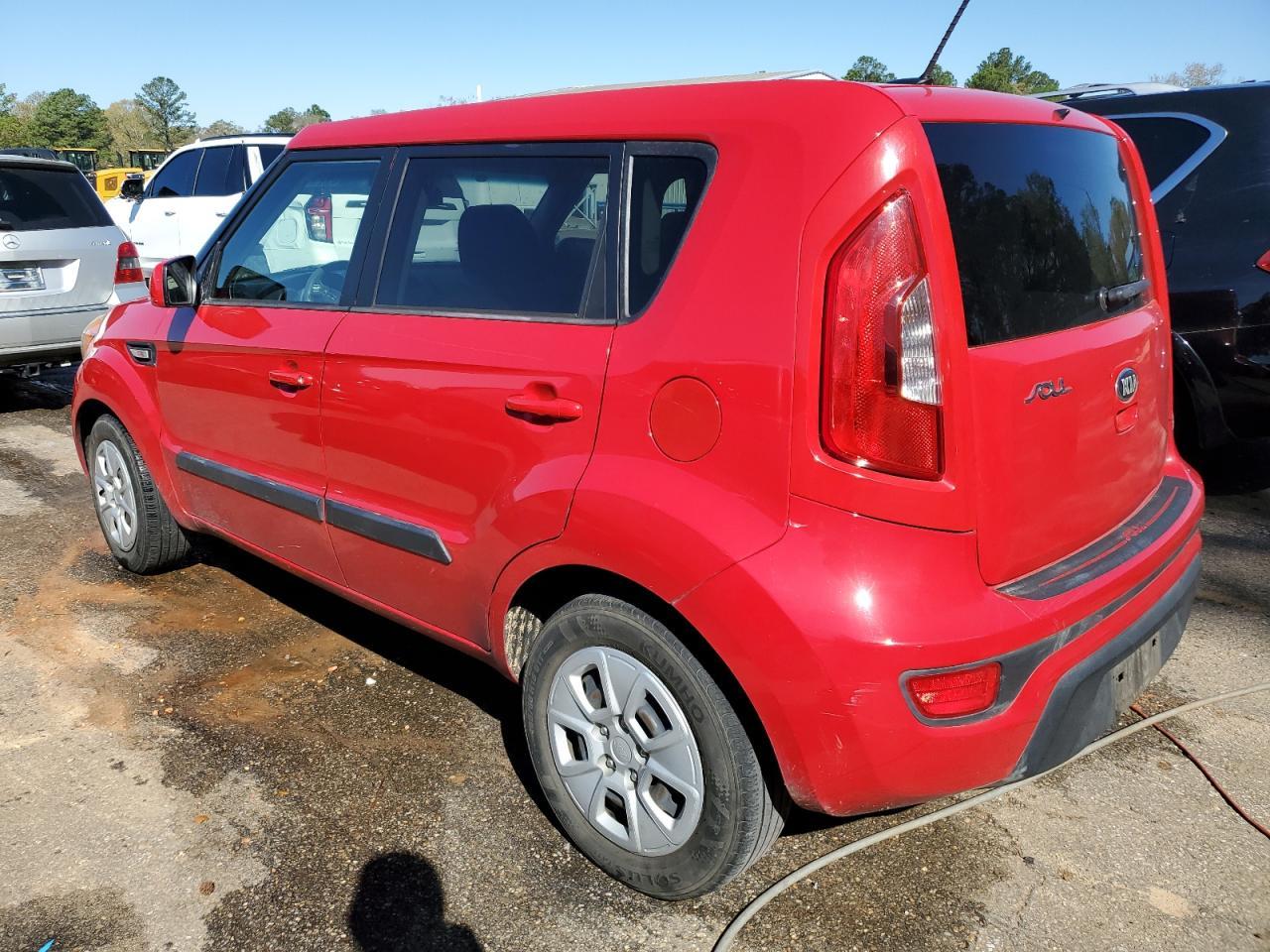 2013 KIA SOUL - Image 2
