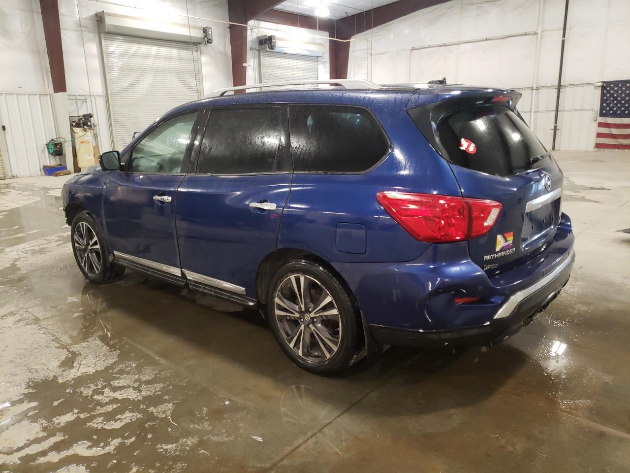 2017 NISSAN PATHFINDER - Image 2