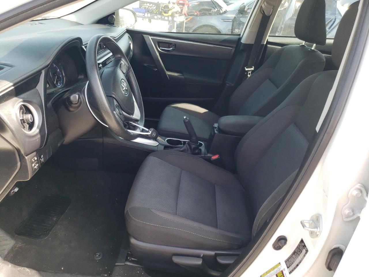 2018 TOYOTA COROLLA L - Фото 7