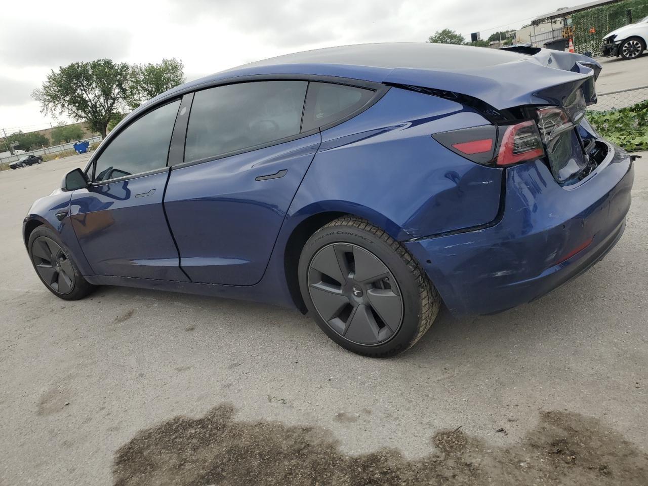 2021 TESLA MODEL 3 - Image 2