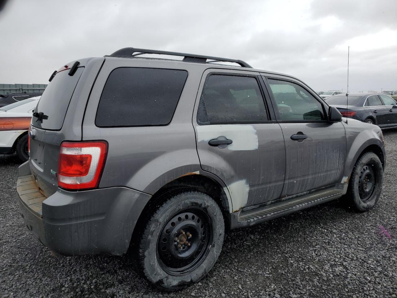2010 FORD ESCAPE XLT - Фото 3