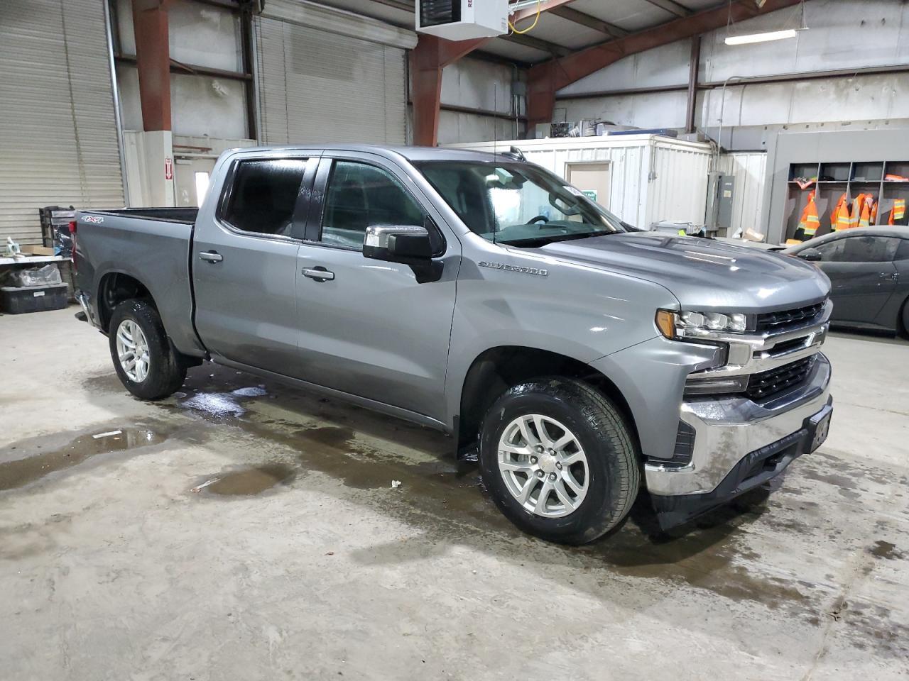 2021 CHEVROLET SILVERADO - Image 4