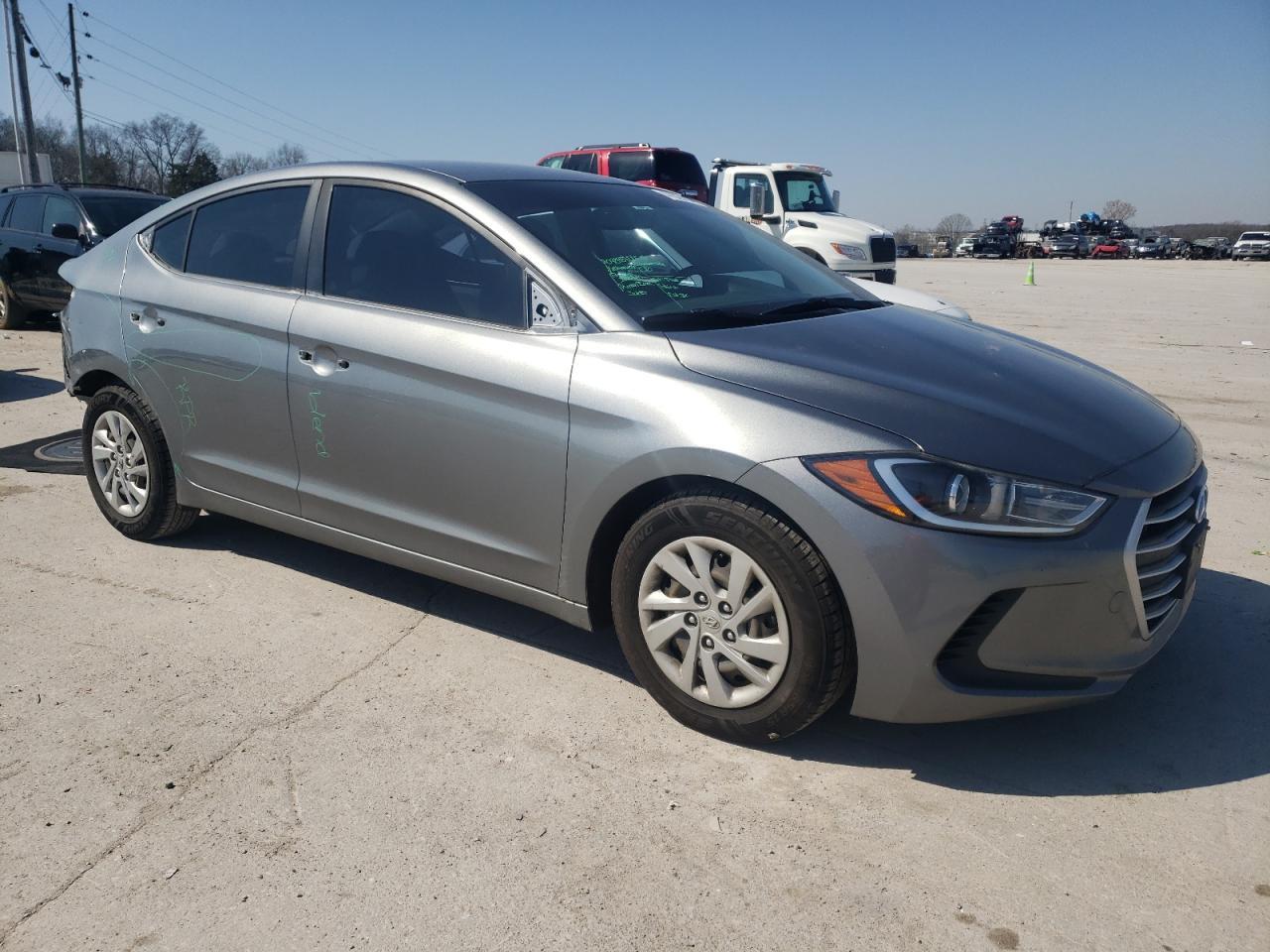 2017 HYUNDAI ELANTRA SE - Фото 4