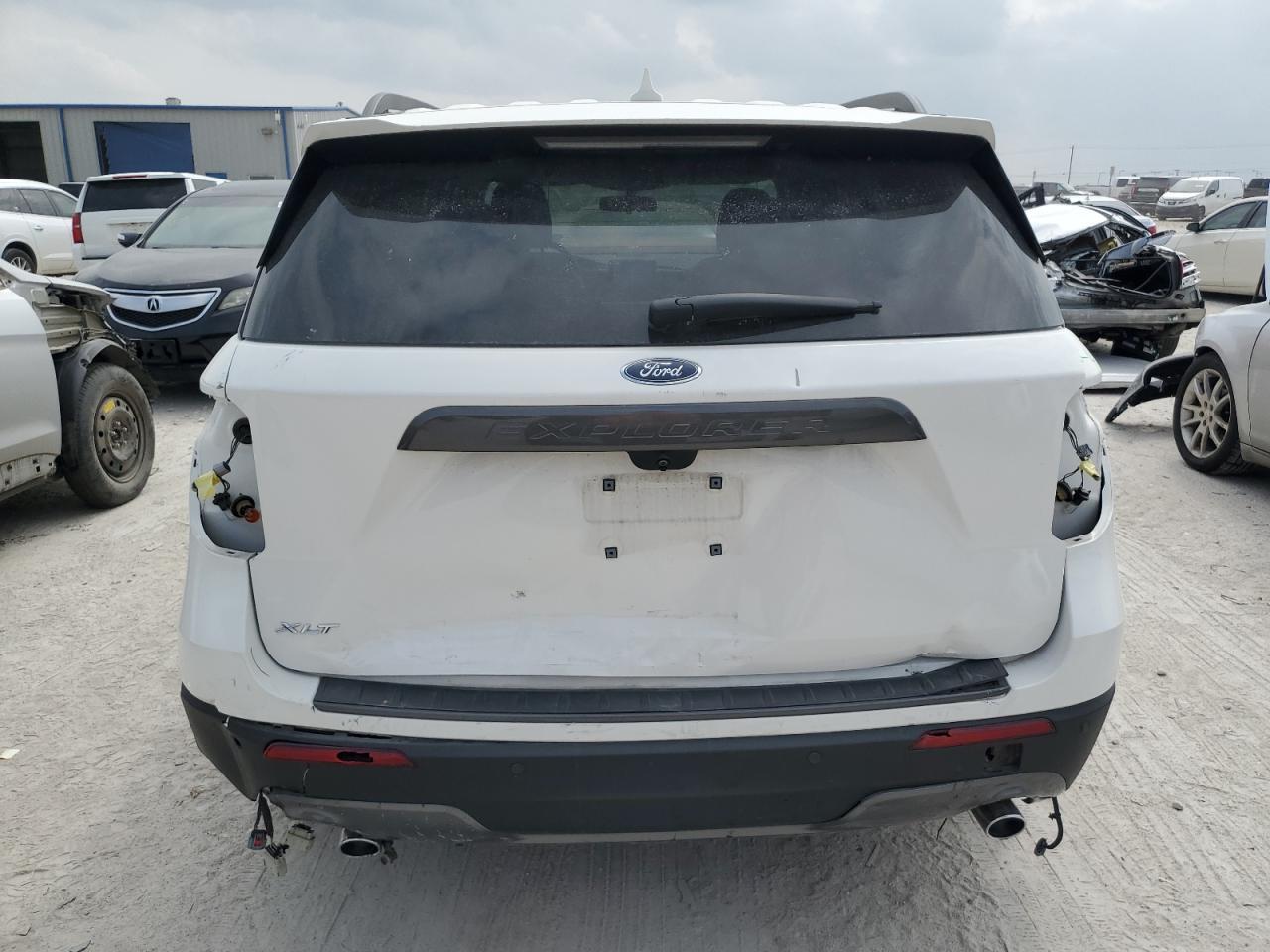 2022 FORD EXPLORER X - Image 6