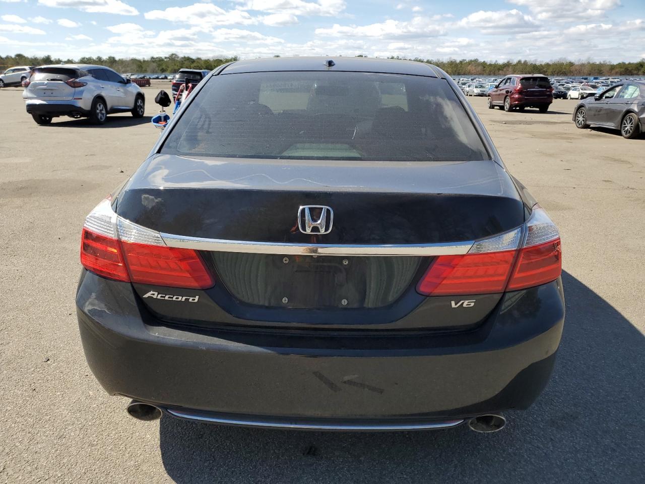2015 HONDA ACCORD EXL - Image 6