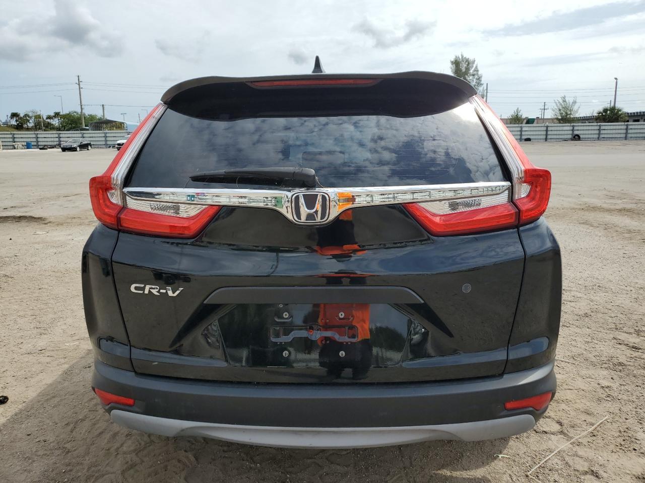 2017 HONDA CR-V LX - Фото 6