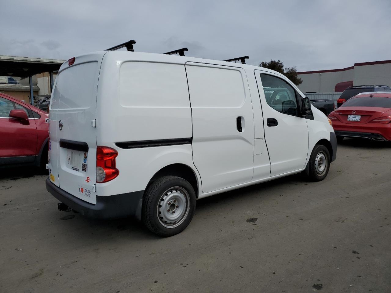 2015 NISSAN NV200 2.5S - Фото 3