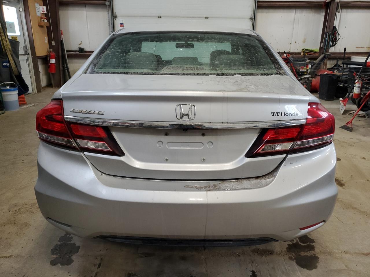 2015 HONDA CIVIC LX - Фото 6