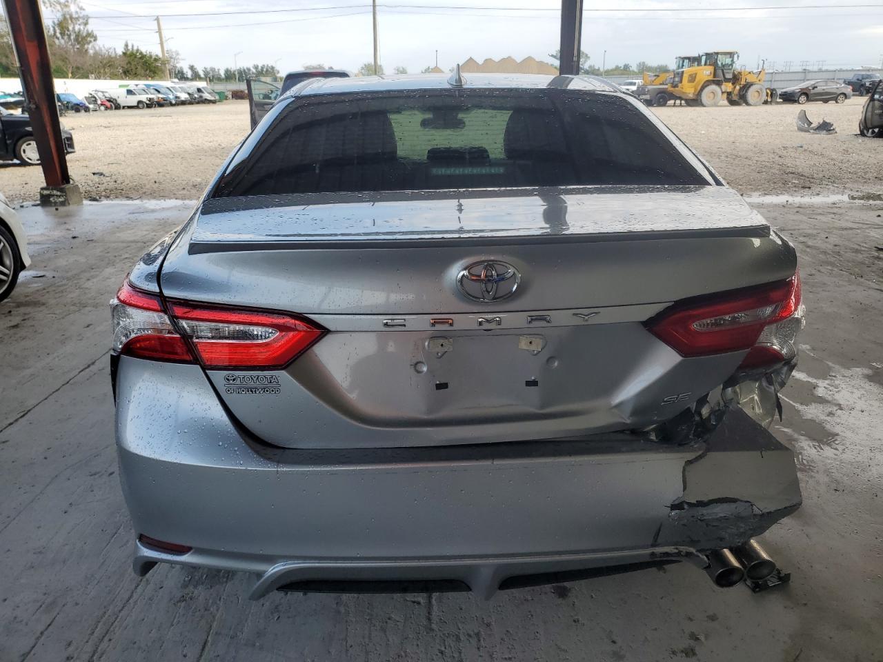 2020 TOYOTA CAMRY SE - Image 6