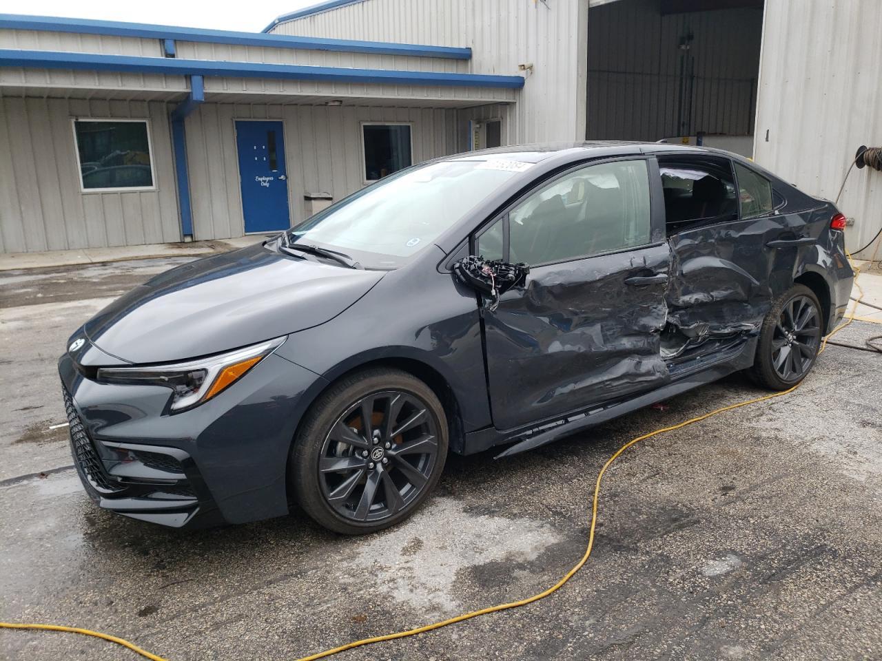 2024 TOYOTA COROLLA LE car image