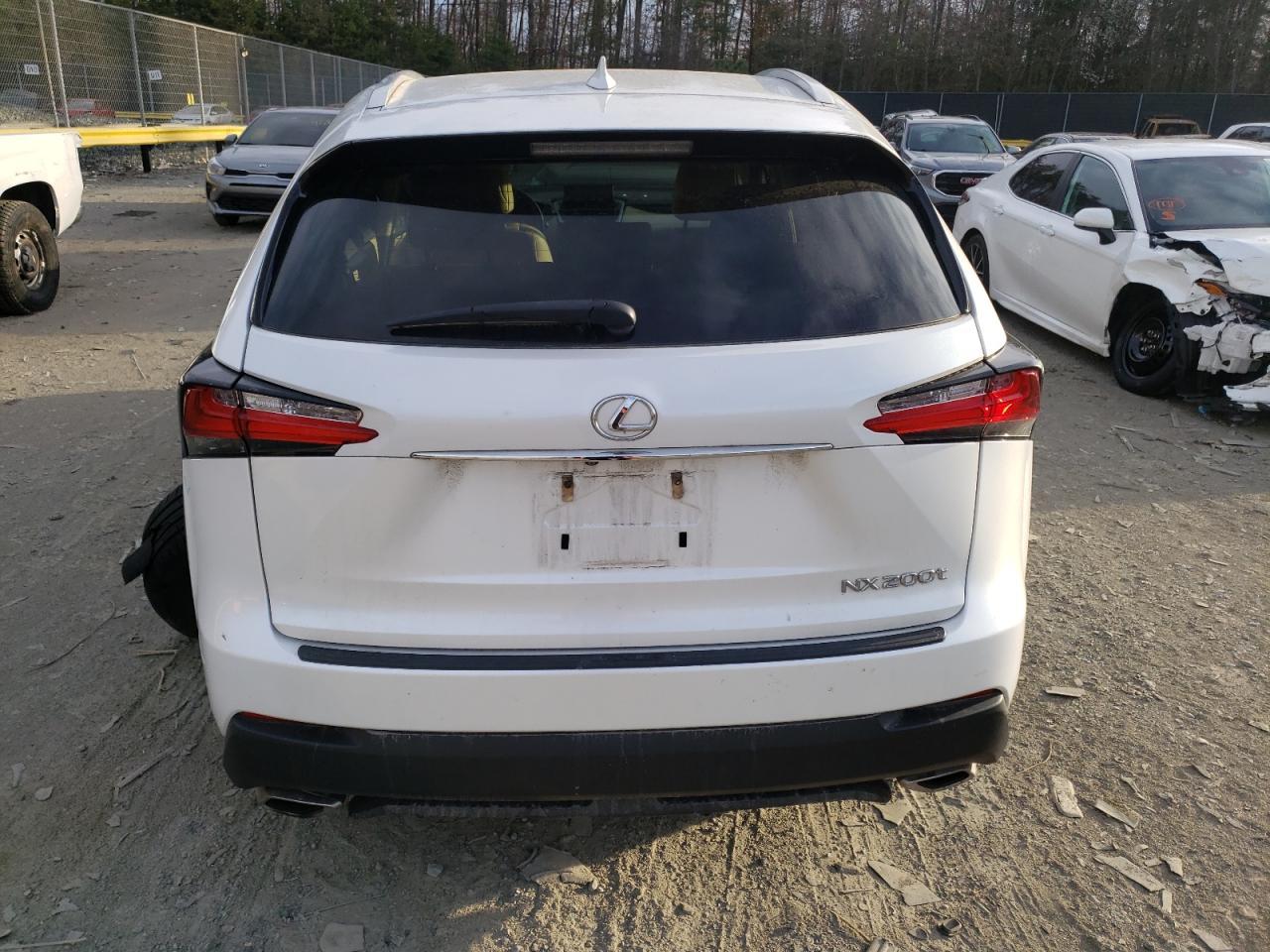 2015 LEXUS NX 200T - Фото 6