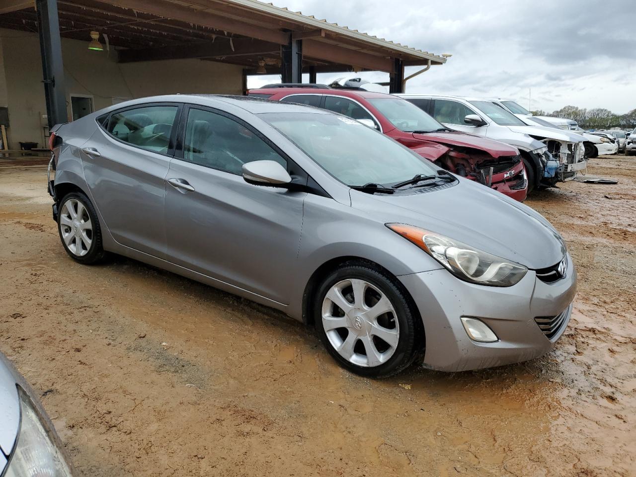 2011 HYUNDAI ELANTRA GL - Image 4