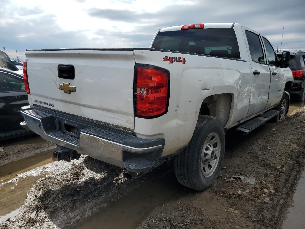 2019 CHEVROLET SILVERADO - Image 3