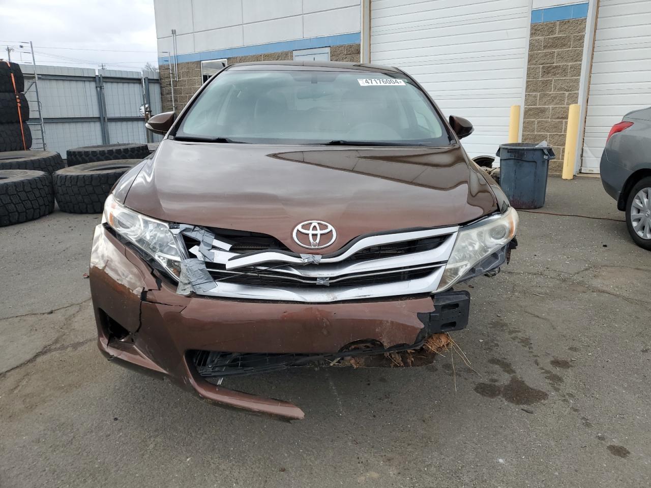 2013 TOYOTA VENZA LE - Фото 5