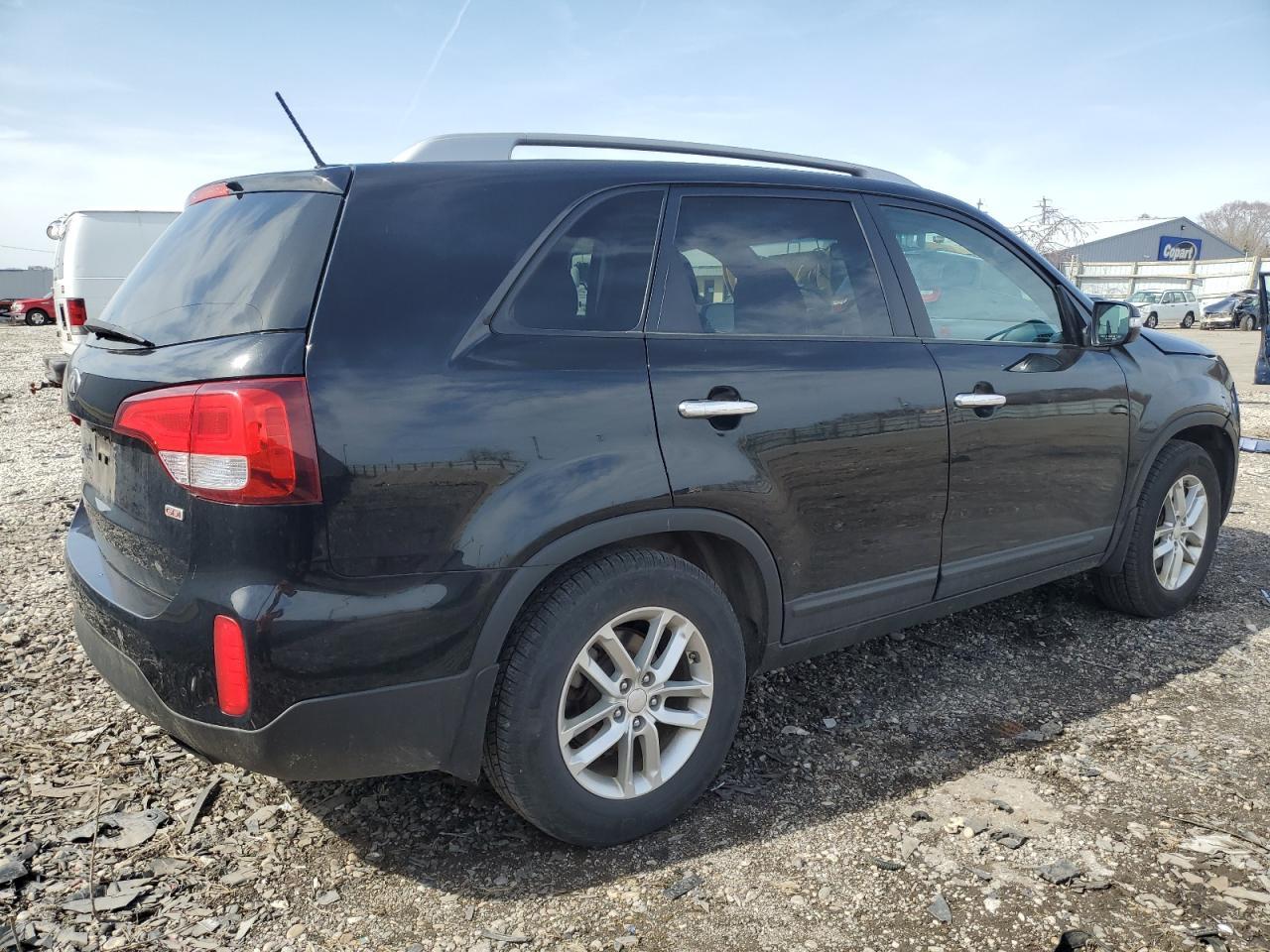 2014 KIA SORENTO LX - Image 3