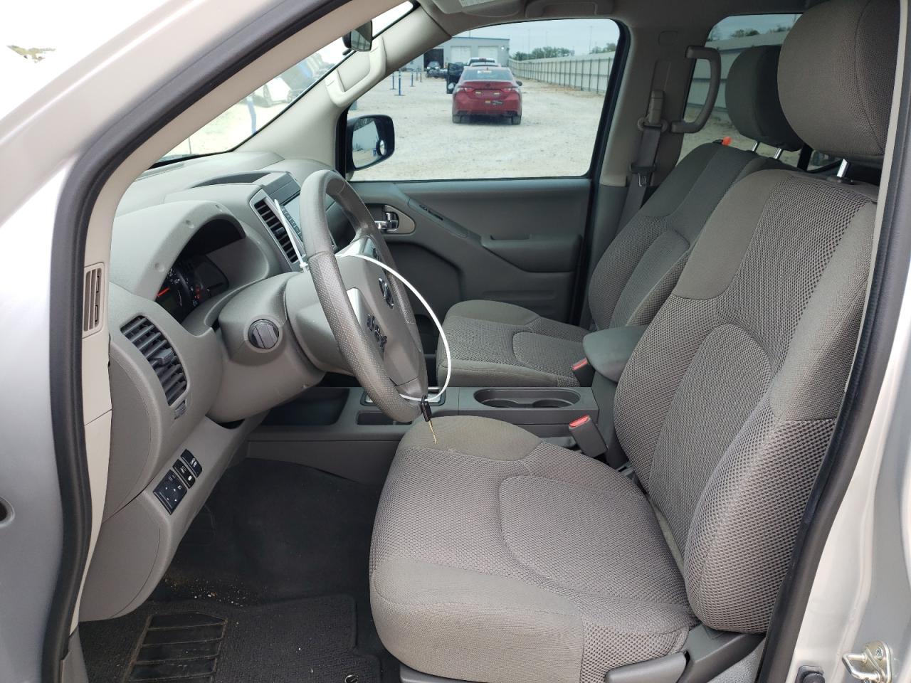 2019 NISSAN FRONTIER S - Фото 7