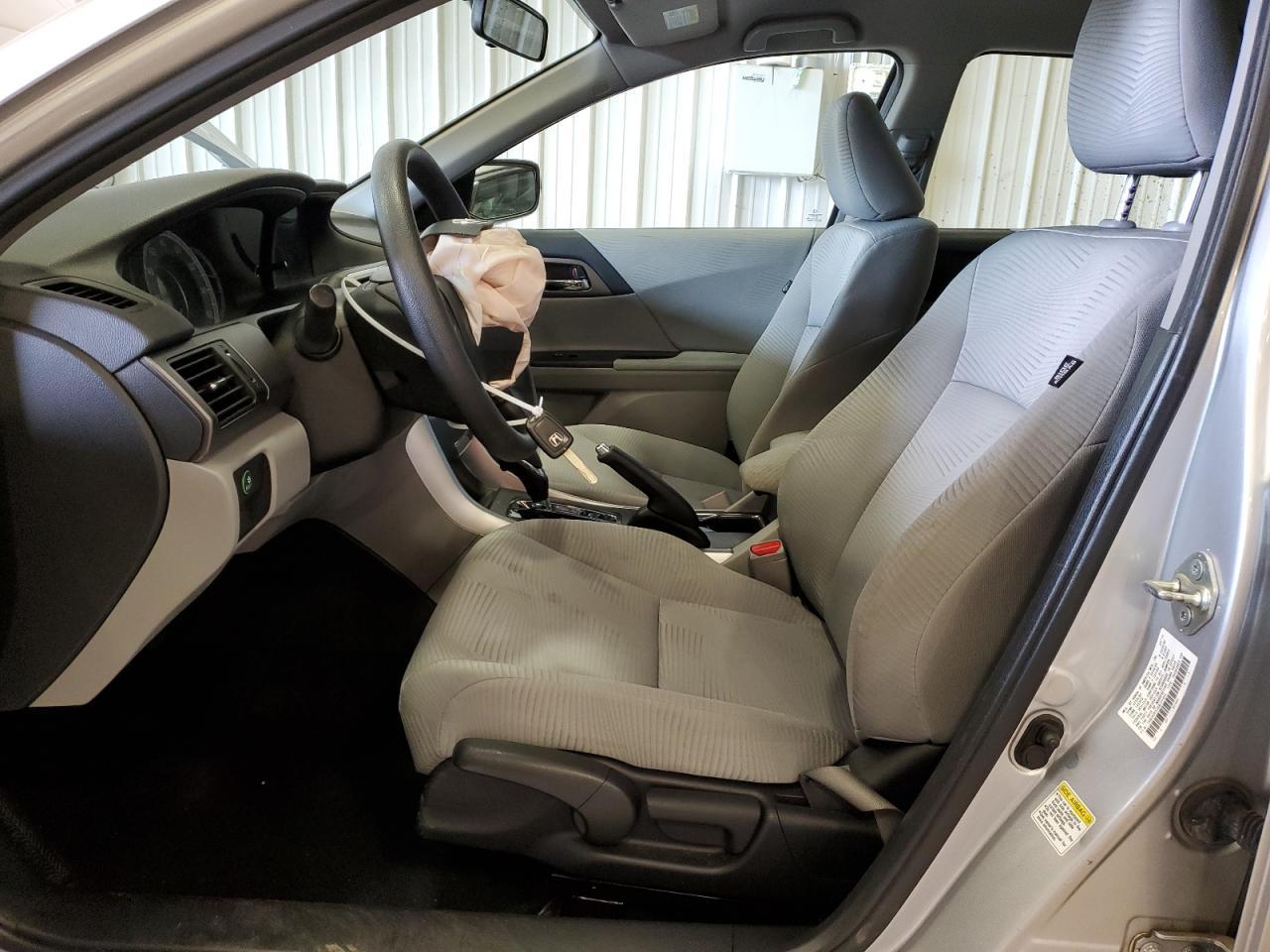 2014 HONDA ACCORD LX - Image 7