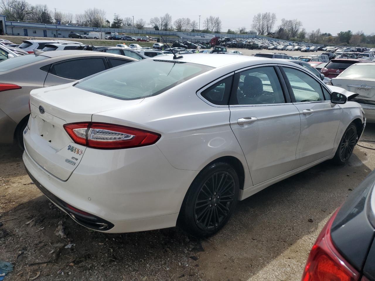 2014 FORD FUSION SE - Image 3