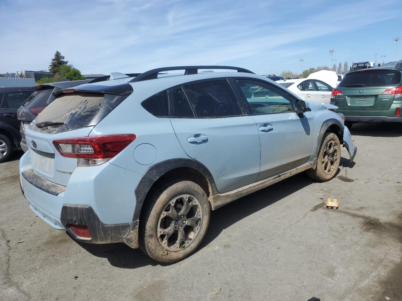 2021 SUBARU CROSSTREK - Фото 3