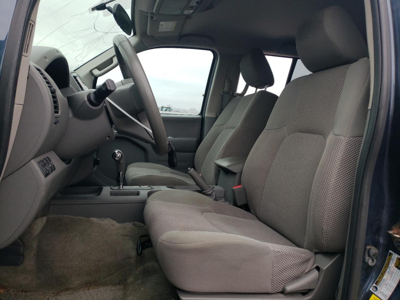 2016 NISSAN FRONTIER S - Фото 7