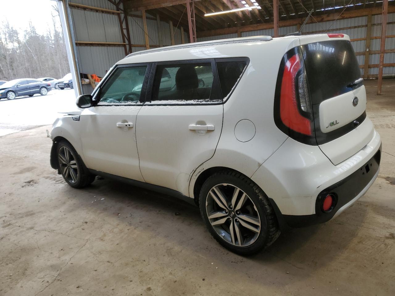 2017 KIA SOUL + - Фото 2