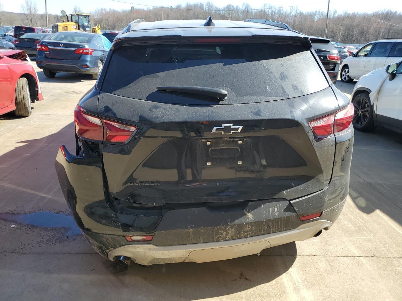 2022 CHEVROLET BLAZER 2LT - Image 6