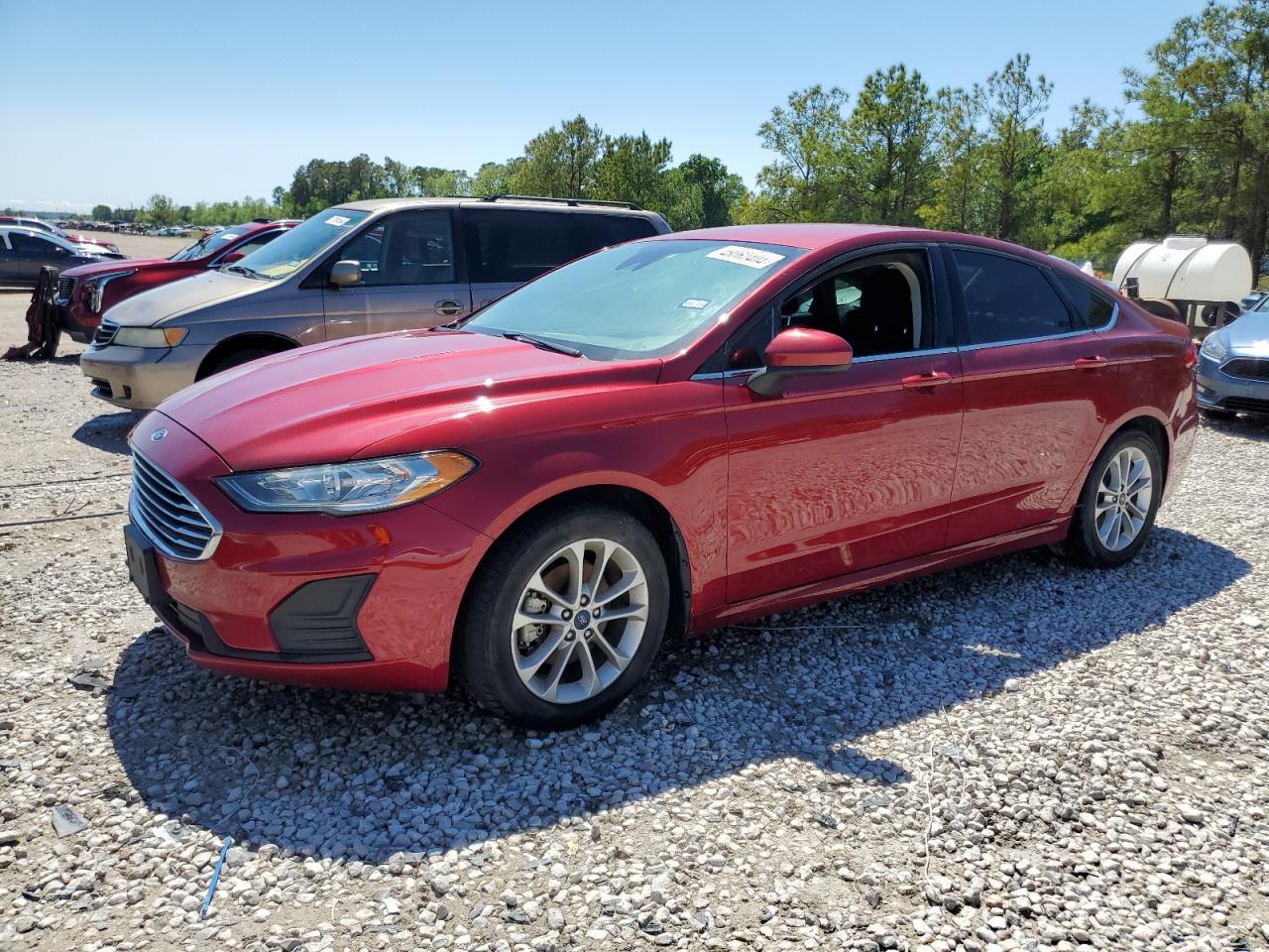 2019 FORD FUSION SE car image