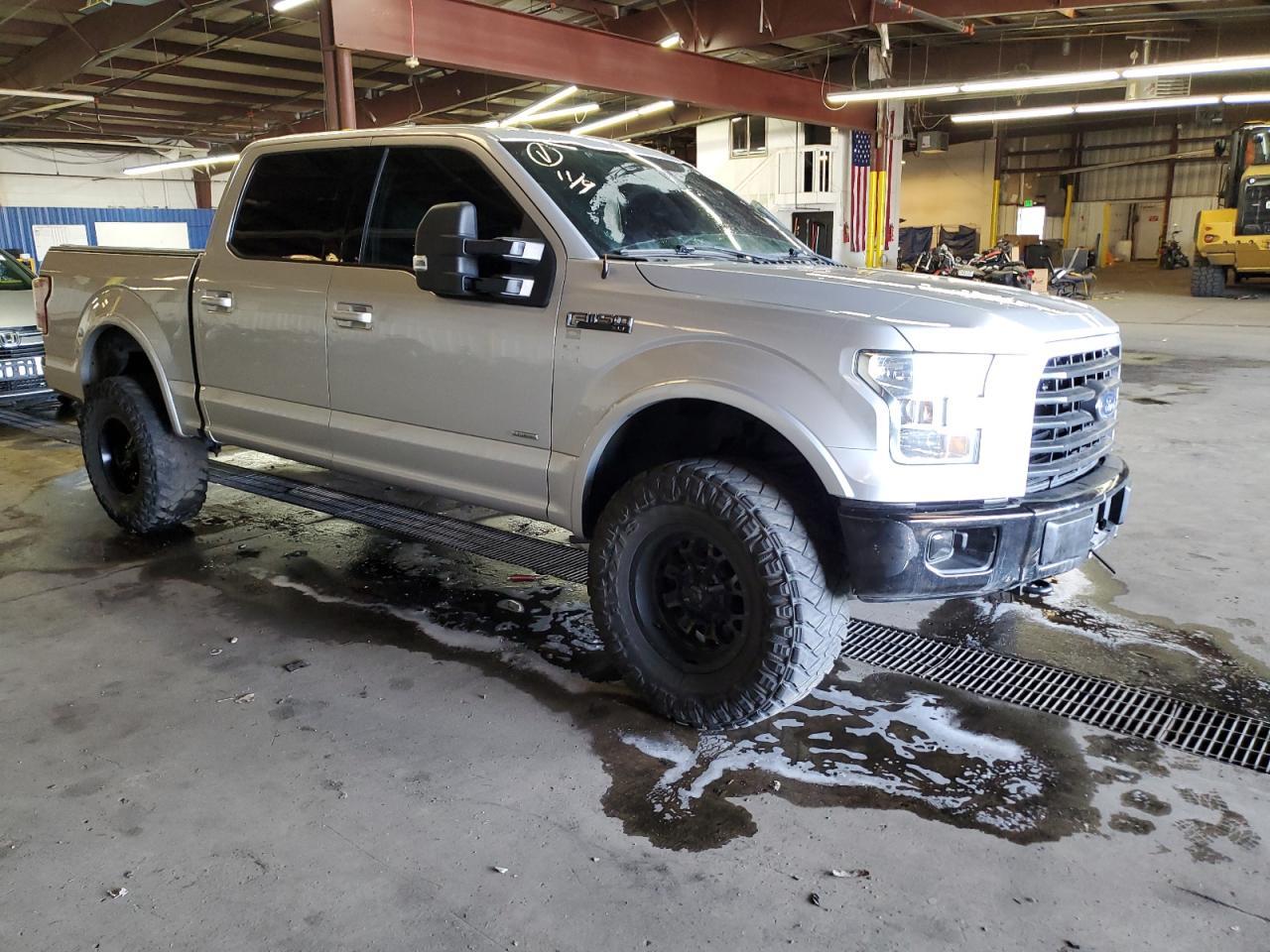 2016 FORD F150 - Фото 4