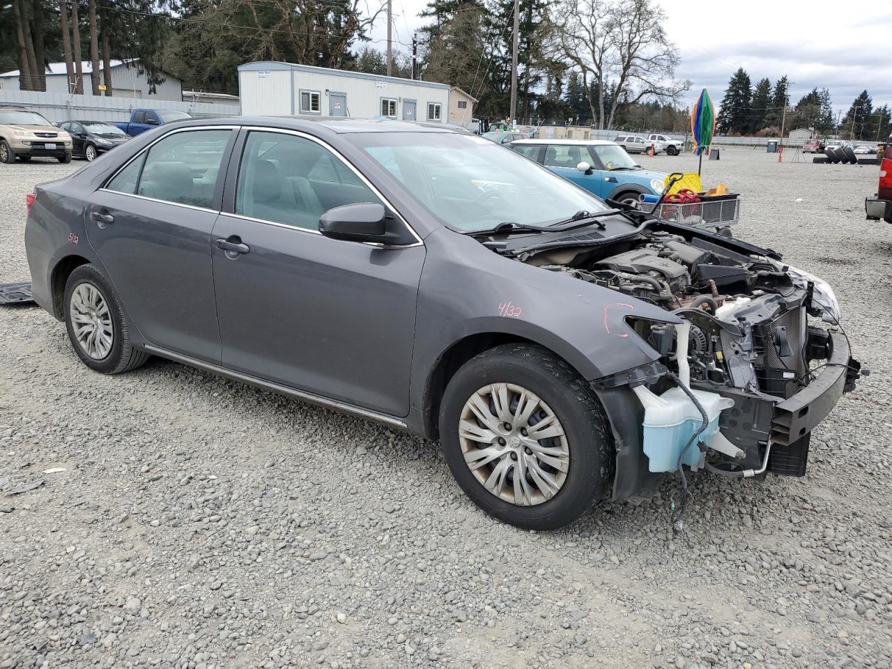 2013 TOYOTA CAMRY L - Image 4