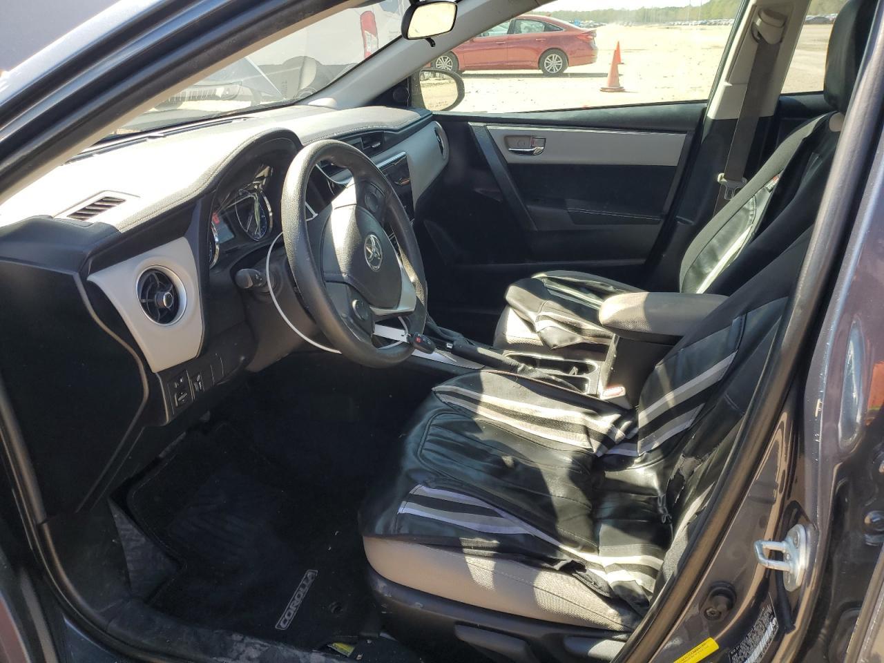 2018 TOYOTA COROLLA L - Image 7