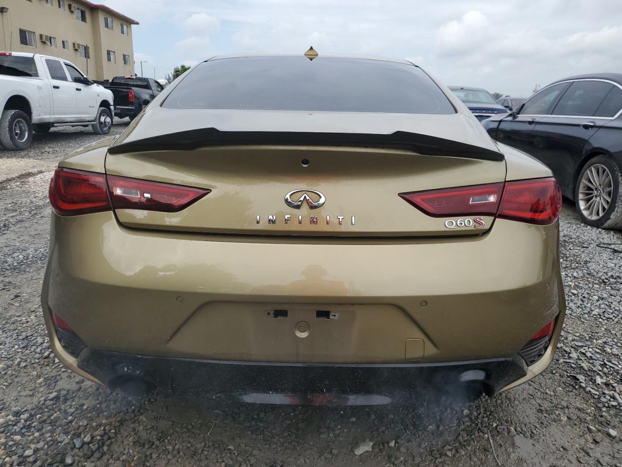 2017 INFINITI Q60 RED SP - Image 6
