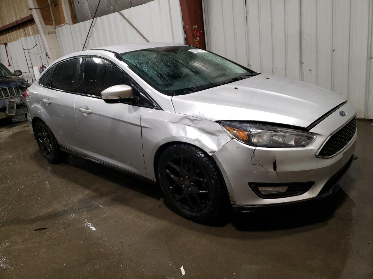 2016 FORD FOCUS SE - Image 4