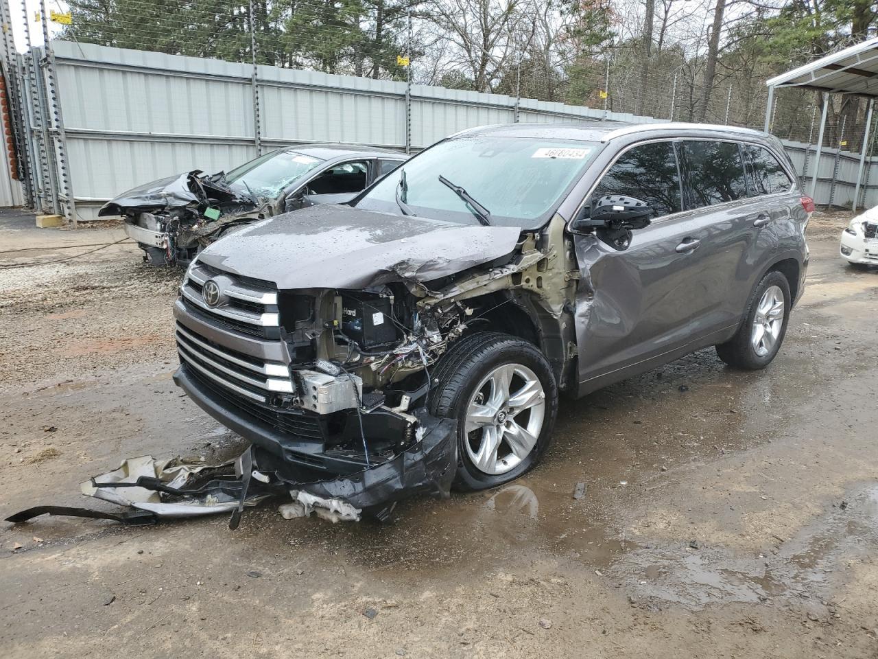 2018 TOYOTA HIGHLANDER