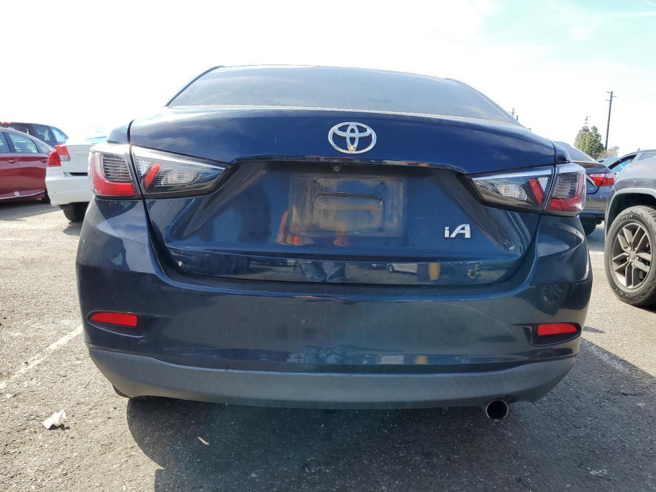 2017 TOYOTA YARIS IA - Image 6