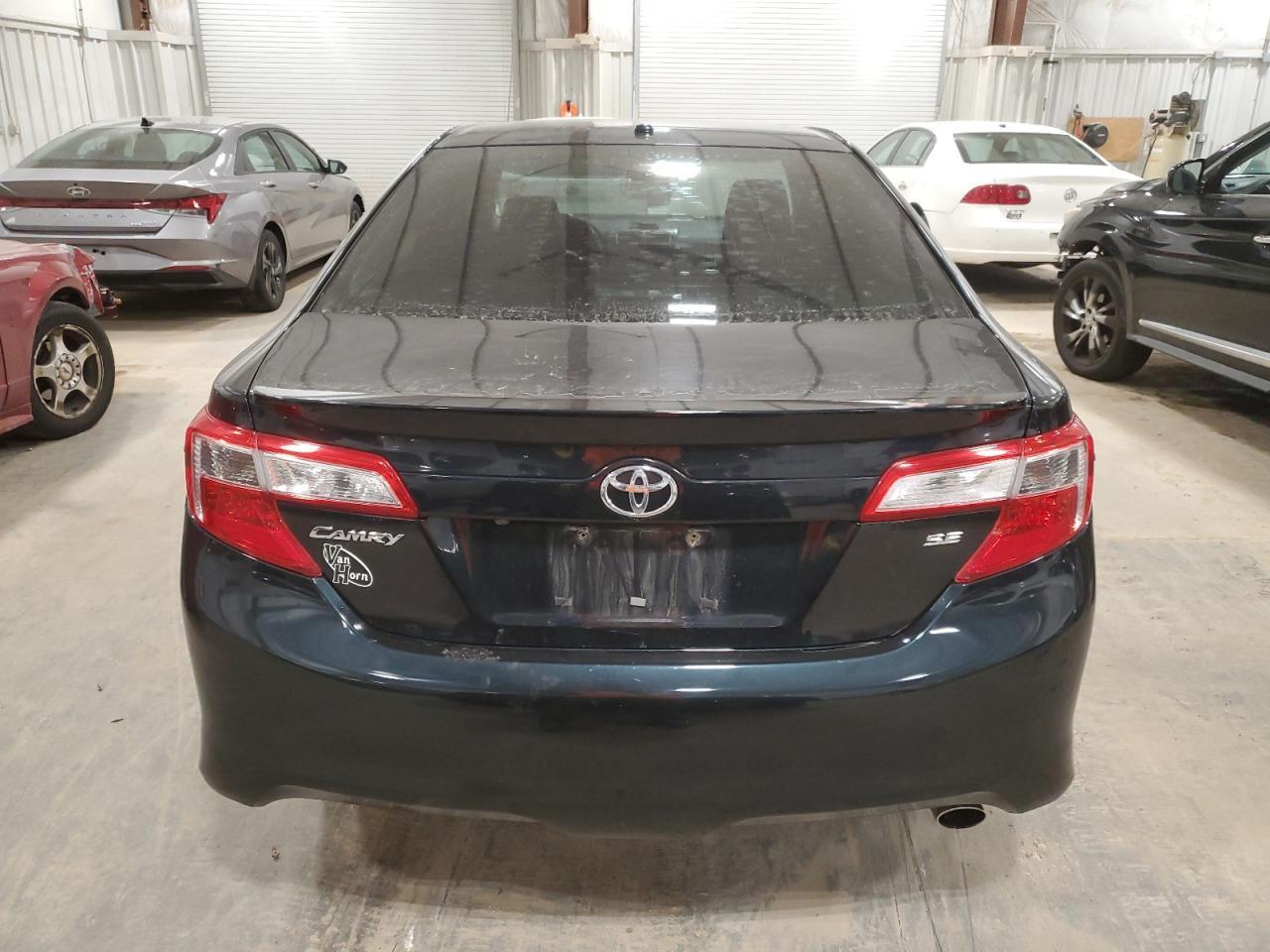 2012 TOYOTA CAMRY BASE - Фото 6