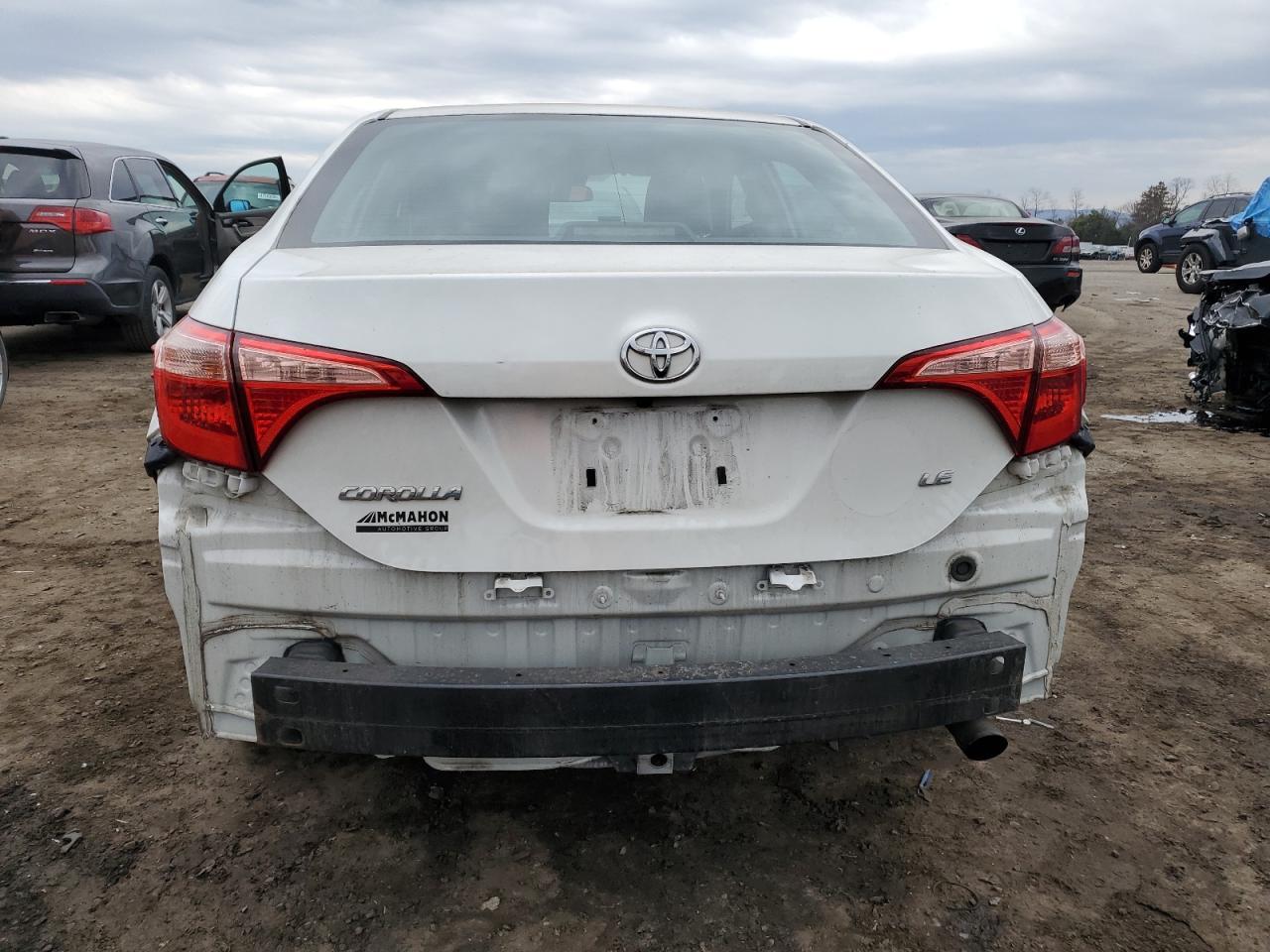 2018 TOYOTA COROLLA L - Image 6