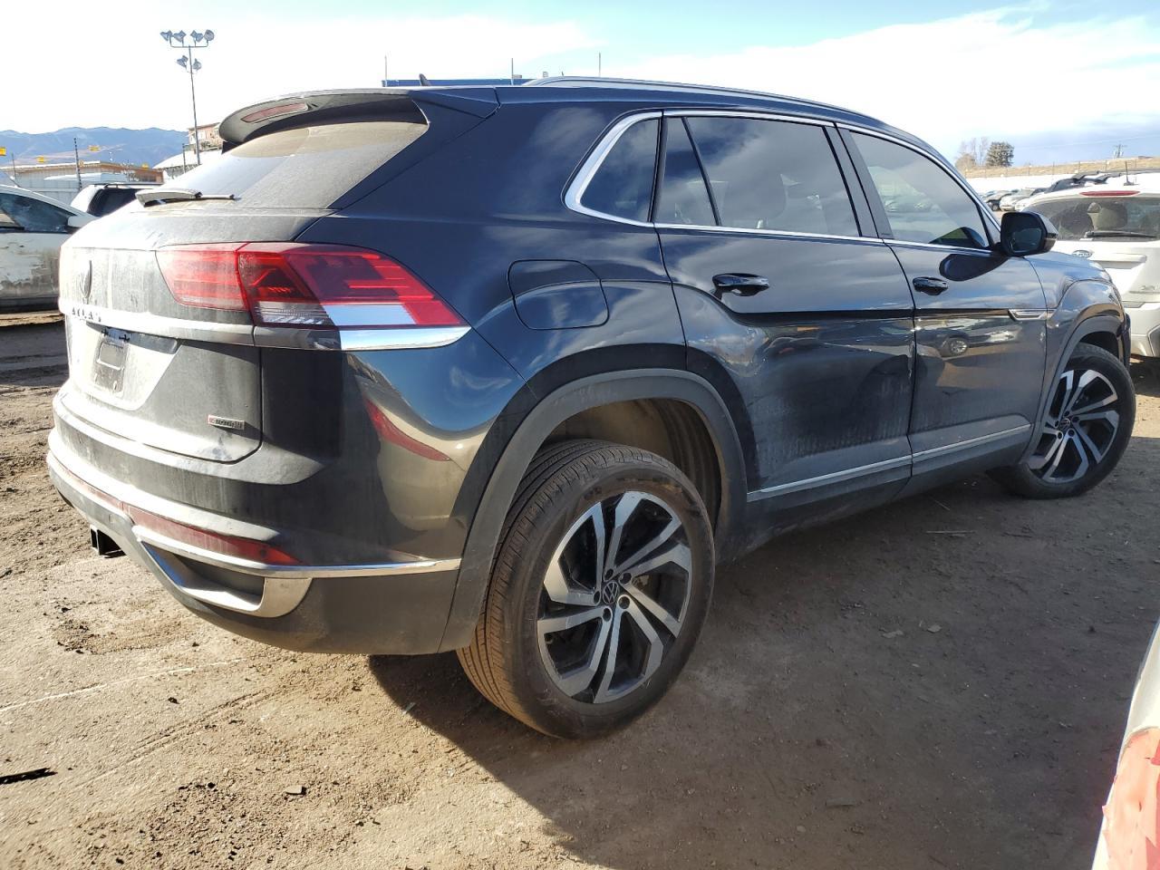 2022 VOLKSWAGEN ATLAS CROS - Фото 3