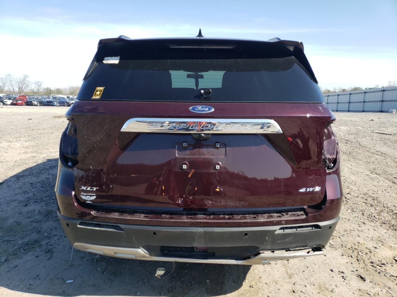 2022 FORD EXPLORER X - Фото 6